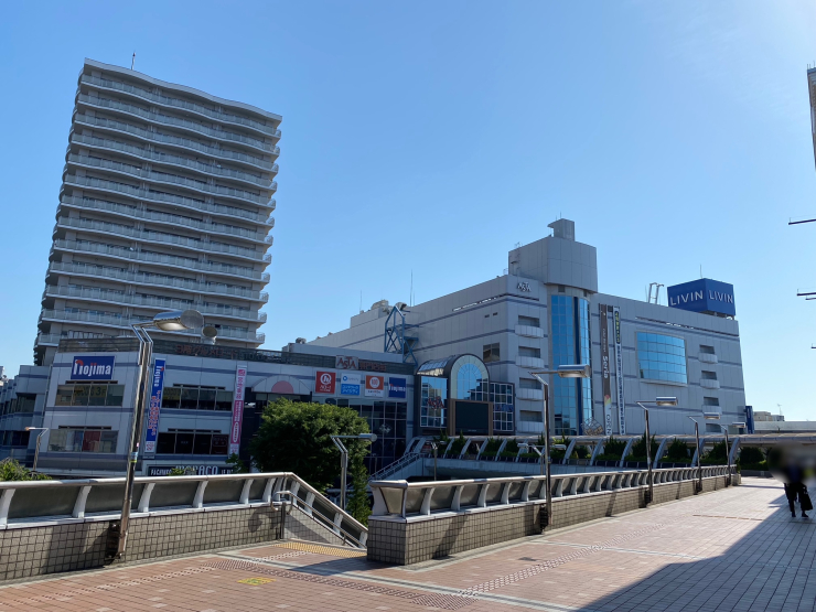▲「田無」駅北口のLIVINは「DOVIN」として登場する。「母」の待ち合わせシーンにもよく使われる。