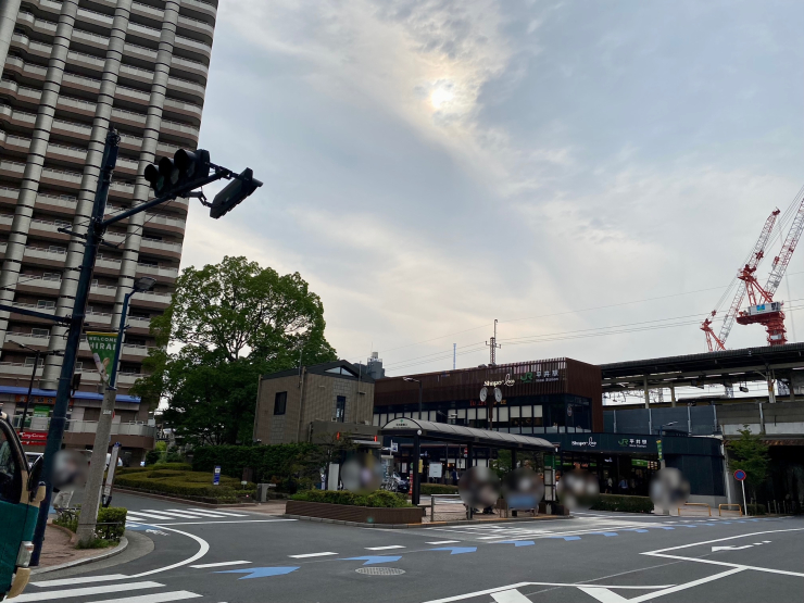 ▲「平井」駅南口。元々のメインはこちら側だが、交番と小さいロータリーがあるのみで、小ぢんまりしている