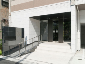 マンションのエントランスの役割は?内覧時のチェックポイントも紹介