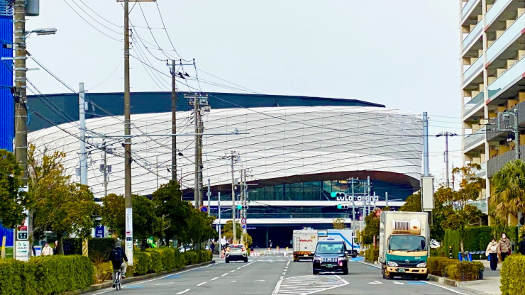 ▲LaLa arena TOKYO-BAY。「南船橋」徒歩6分とアクセスも良く、休日には各種イベントで賑わう。