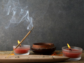 お香の煙で火災報知器は鳴ってしまう?仕組みと感知方式を知って誤作動に適切に対処する方法