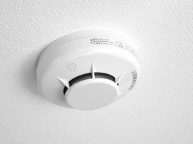 火災報知器の電池が切れた!どこに売ってる?販売場所や交換方法を紹介