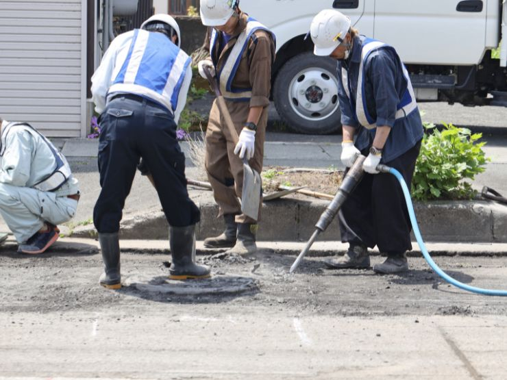 はつり(斫り)工事とは