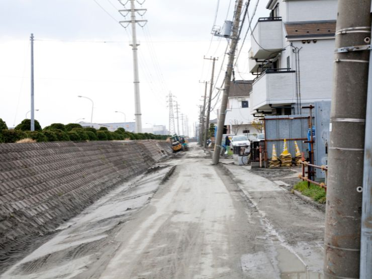 液状化現象が起きてからの対処法・修復工法