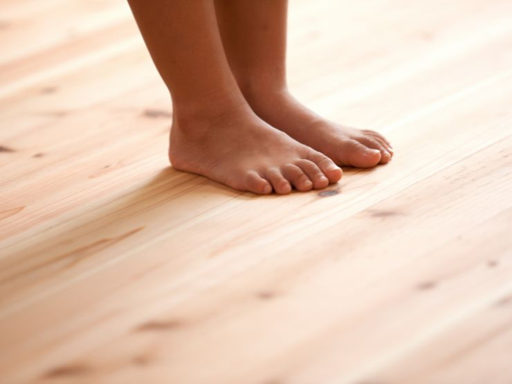 フローリングが滑るおもな原因