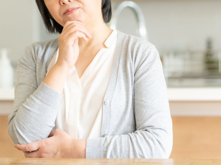 フローリングの浮きの原因とは