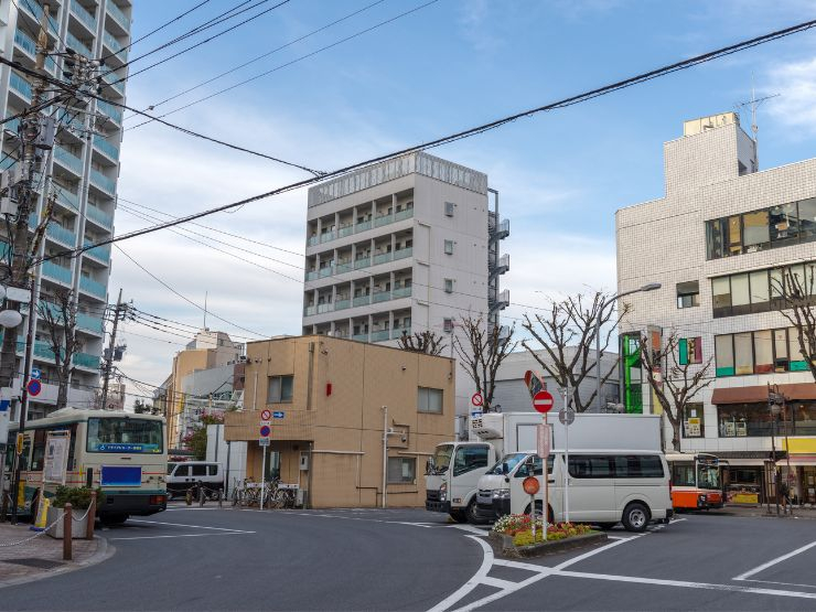 成増の住みやすさと資産価値｜3路線利用で都心・横浜へ直結！板橋区の「最強コスパ」タウン
