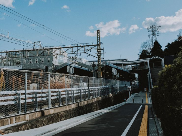 金沢八景エリアの交通アクセス｜「快特」停車と3路線利用の強み