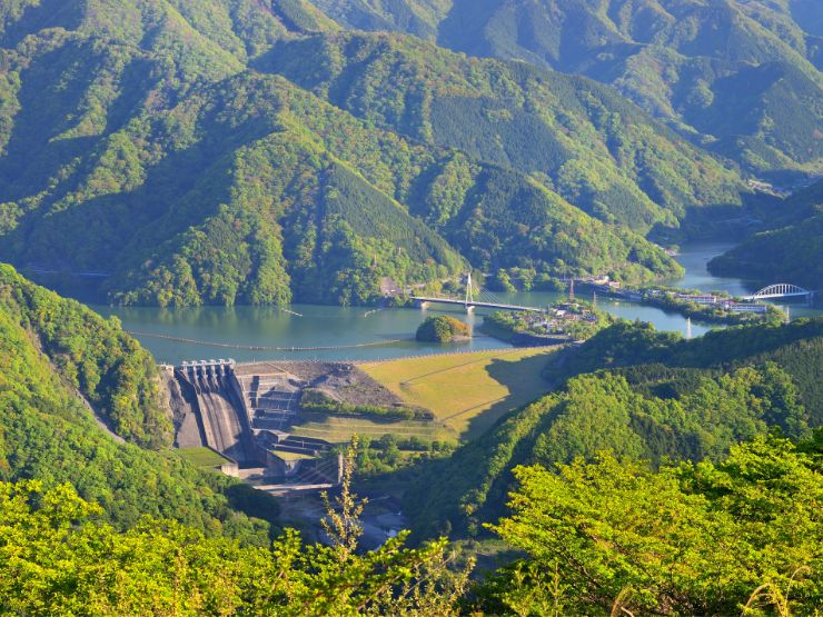 まとめ：富士と丹沢を望む「谷峨駅」で、自然に寄り添う静かなスローライフを